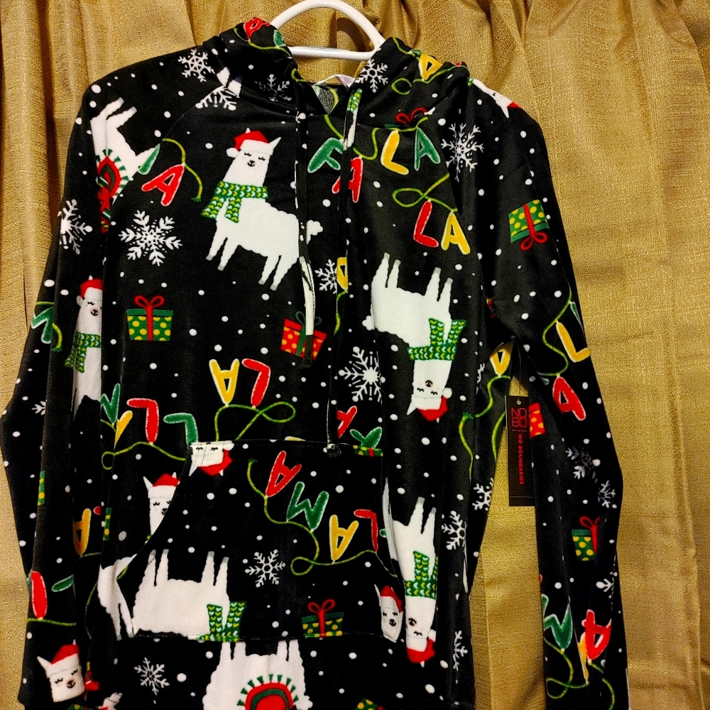 Christmas pullover with hood